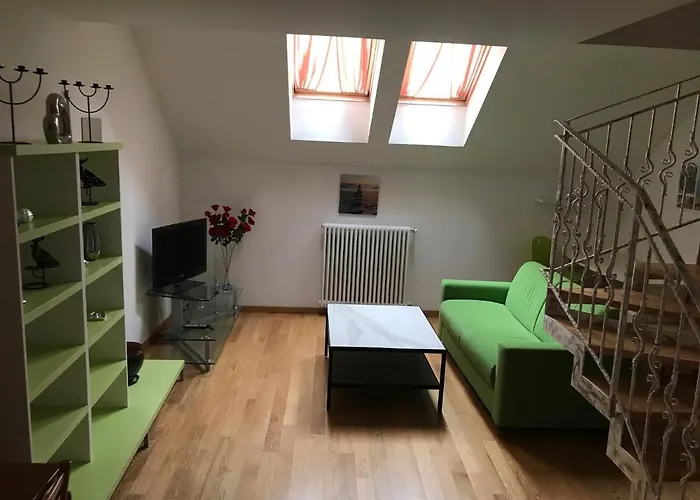 דירה Apartment With Cathedral View *