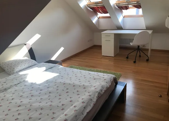 דירה Apartment With Cathedral View *